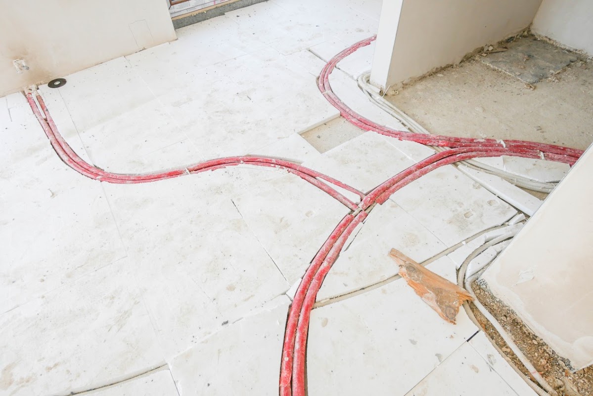 Instalacje rurowe w podłodze